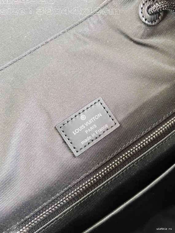 WIS Louis Christopher Vuitton MM-38*44*12.5CM Backpack 0906